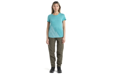 Image of Icebreaker 125 Cool-Lite Sphere II Short Sleeve Tee Peak T-Shirt - Womens, Flux Green Heather, Small, IB0A56SP873S