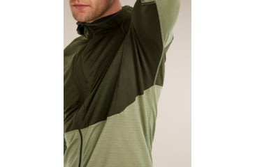 Image of Icebreaker Merino Blend 200 RealFleece Descender Long Sleeve Zip Hoodie - Mens