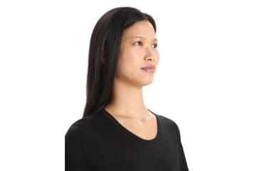 Image of Icebreaker Tech Lite II Short Sleeve T-Shirt - Womens, Black, Large, IB0A59J9001L