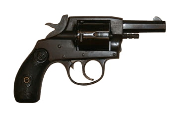 Image of Iver Johnson Arms 1900 Revolver, .32 S&amp;W Long, 2.5in barrel, blued finish steel frame, black rubber grip, revolving chamber, fixed blade and notch, 6 round cylinder, IJ1900.32S&amp;WLG2.51FRRMPG
