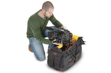 Image of Kata GRIZZLY-3 Pro-Light Backpack Easy Access Image - KT-PL-VA-500-3