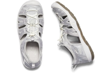 Image of KEEN Big Kids Moxie Sandals, Silver, 5, 1018360-900-5