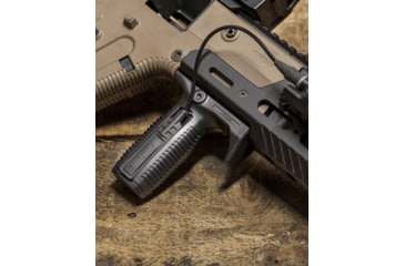 Image of KRISS USA Kriss Vector Vertical Grip w/Handstop, Black Polymer, KVAVGBL00