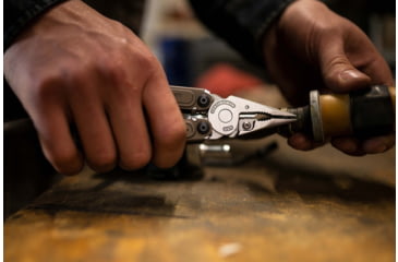 Image of Leatherman ARC Multi-Tool, Talos, 833328