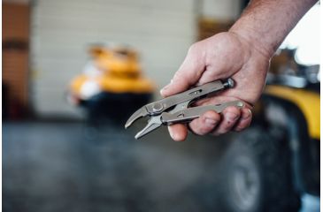 Image of Leatherman Crunch Heavy Duty 15-in-1 MultiTool, Stainless, Black Molle Leather Sheath 831539