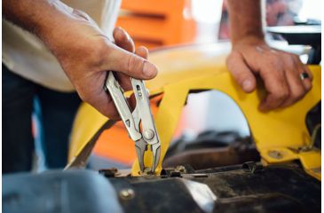 Image of Leatherman Crunch Heavy Duty 15-in-1 MultiTool, Stainless, Black Molle Leather Sheath 831539