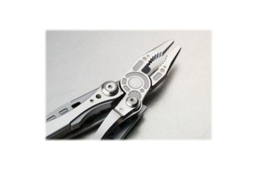 Image of Leatherman Skeletool 420HC Multitool w/ Clip Point Blade &amp; Partially Serrated l 830845
