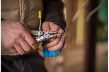 Image of Leatherman WAVE PLUS CC Stainless Steel Multi-Tool w/Ballistic Nylon Sheath, 832535