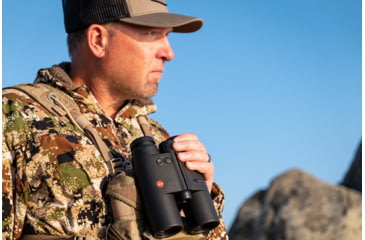 Image of Leica Geovid R 8x42mm Rangefinder Binocular, LED, Black, 40811