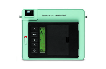 Image of Leica Sofort, Mechanical Shutter, 0.37x, 60 mm f/12.7, 34 mm in 35 mm Equivalent, Mint, 19101