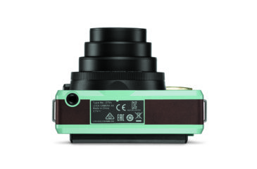 Image of Leica Sofort, Mechanical Shutter, 0.37x, 60 mm f/12.7, 34 mm in 35 mm Equivalent, Mint, 19101