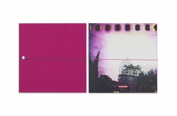 Image of Lomography Photo Accordion - Square 1, pink andphoto 225