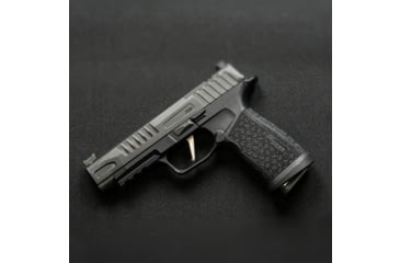 Image of Magpul Industries AMAG 15 SG9 SIG Sauer P320 9mm Luger 15 Round Pistol Magazine