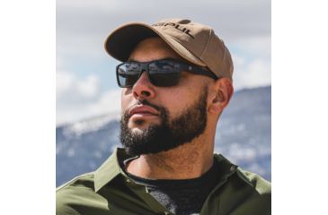 Image of Magpul Industries Explorer Sunglasses w/Polycarbonate Lens, Matte Black Frame, Gray Lens, MAG1024-061