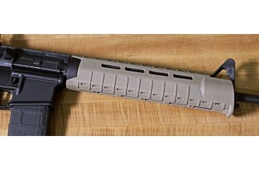 Image of Magpul Industries MOE SL Handguard, Features M-LOK Slots, Fits AR-15/M4, Flat Dark Earth MPIMAG551-FDE
