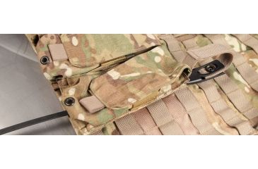 Image of Magpul Industries MOLLE/PALS Webbing Speedthreader, Black 250-004-930