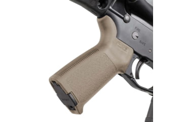 Image of Magpul MOE AR Grip, Flat Dark Earth MAG415FDE