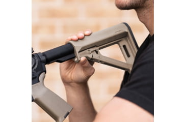 Image of Magpul MOE RL Mil-Spec AR10/AR15/M4/M16/M110/SR25 Carbine Stock, FDE, MAG1440FDE