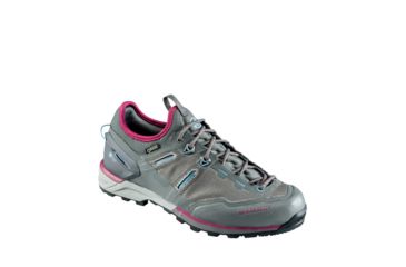 Image of Demo, Mammut Women's Alnasca Knit Low GTX MUSTER Boots, Graphite - Beet, 7, 302006081002081000-DEMO