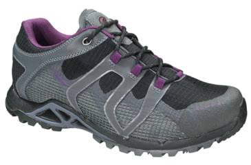 Image of Mammut Comfort Low GTX Hiking Shoe - Women's-Black/Graphite-Medium-9.5