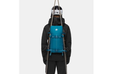 Image of Mammut Nirvana 18L Snow Pack, Sapphire/Black, 18 L, 2560-00230-50430-1018
