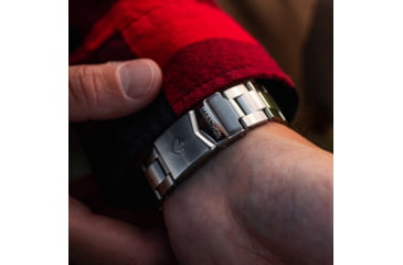 Image of Marathon Arctic Red Maple GSAR Watch, Brace, White, 41mm, WW194006SS-1601