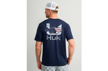 Image of Marolina DBA HUK Huk Fish Flag Short Sleeve Shirt Naval Academy S, H1000542-413-S