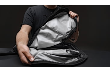 Image of Matador Beast 18 Ultralight Technical Backpack, Charcoal/Black, MATBE18001BK