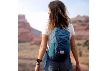 Image of Matador DayLite16 Backpack, Blue, 16 liters, MATDL16001B