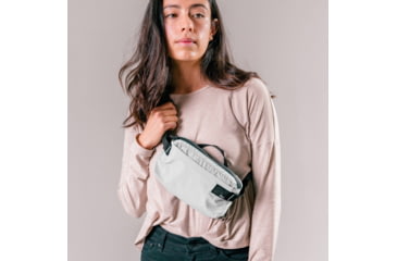 Image of Matador ReFraction Packable Sling, Arctic White, MATOG2HP01W