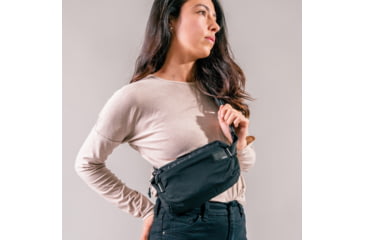 Image of Matador ReFraction Packable Sling, Black, MATOG2HP01BK