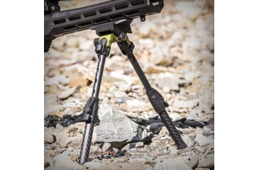 Image of MDT 105561GRN GRND-POD Green/Black 4.50-9 Carbon Fiber/Alu