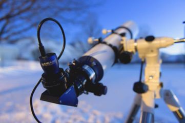 Image of Meade 6.3 MP LPI-GM Advanced Monochrome USB 3.0 14-bit Camera w/ST-4 1.5m Guide Cable, Blue 645004