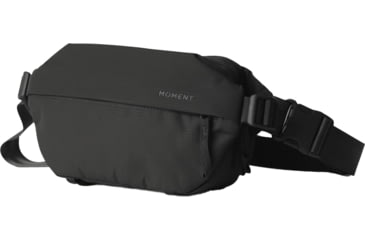 Image of Moment 2L Everything Sling, Black, 106-204