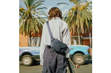 Image of Moment 2L Everything Sling, Grey, 106-205