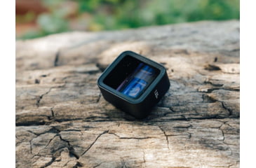 Image of Moment M-Series, 1.33x Anamorphic Lens, Blue Flare, Black, 130-001