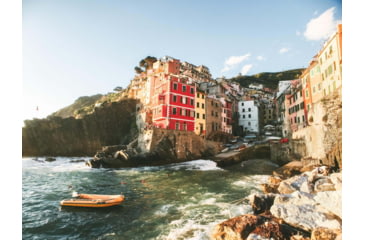 Image of Moment M-Series, Wide 18mm Lens, Black, 101-004