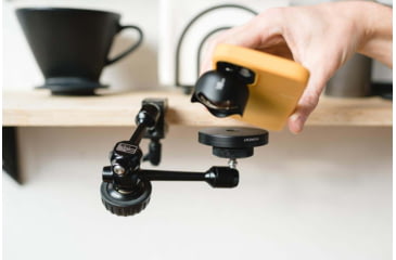 Image of Moment Muti Threaded Mount, For MagSafe, Black, 107-019-M