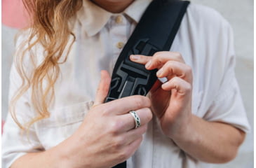 Image of Moment Rugged Camera Sling, 6L, NorthPak Black, 106-133