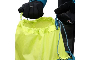 Image of Montane Featherlite 30 Pack-Zanskar Blue/Wild Lime-S/M