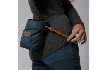 Image of Montane Finger Jam Chalk Bag, Orion Blue, One Size, PFJCBORIO09