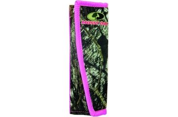 Image of Mossy Oak Seat Belt Pad, Mossy Oak/Break-Up Pink MCO4003