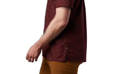 Image of Mountain Hardwear Hand/Hold Printed Short Sleeve Shirt - Mens, Dark Umber Cam Print, Extra Large, 1879221260-DUCP-XL