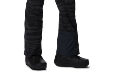 Image of Mountain Hardwear Powder Quest Pant - Womens, Black, Large, Regular, 2004131010-Black-L-R