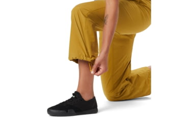 Image of Mountain Hardwear Wondervalley Pant - Womens, Dark Bolt, Medium, Regular, 1880671236-M