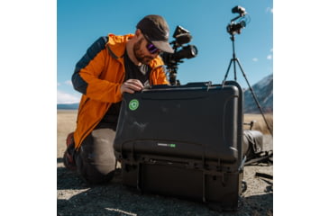 Image of Nanuk 935 Protective Case w/Padded Divider