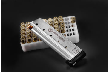 Image of Nighthawk Custom 9mm, Gov, Stainless, 10 Round, With Aluminum Base Pad, MG0055