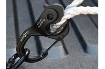 Image of Nite Ize Camjam Xt Large Aluminum Rope Tightener W/ 10 Rope - NCJLA-02-R3