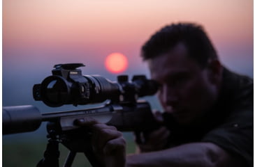 Image of NOCPIX Mate Ultra S60R 1280x1024 Clip-On Thermal Weapon Sight