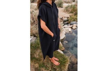 Image of Nomadix Changing Poncho, Black, Medium/Large, CP-BLAC-101